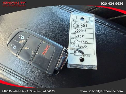 Used 2024 Jeep Compass Latitude AWD/4WD image 46