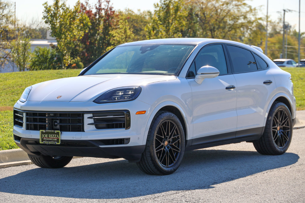 Certified 2026 Porsche Cayenne Coupe AWD/4WD image 24