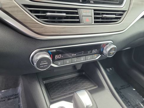 New 2026 Nissan Altima 2.5 SV w/ SV Special Edition Package AWD/4WD image 27