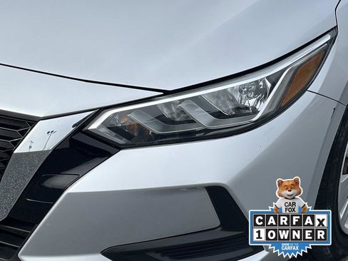 Used 2022 Nissan Sentra S image 9