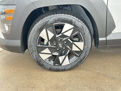 New 2025 Hyundai Kona SEL