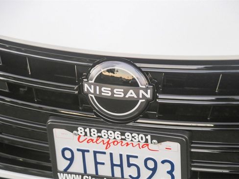 Certified 2025 Nissan Versa S w/ Trunk Package image 5