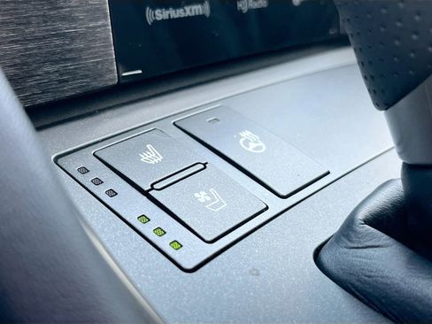 Used 2025 Lexus IS 500 w/ Accessory Package RWD image 20