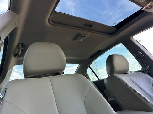 Used 2006 Nissan Altima 3.5 SE w/ (X01) Leather Pkg FWD image 14
