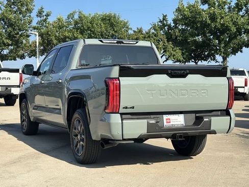 Used 2025 Toyota Tundra Platinum AWD/4WD image 3