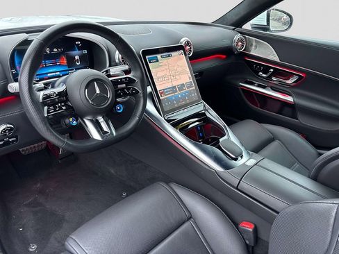 Used 2023 Mercedes-Benz SL 55 AMG 4MATIC image 8