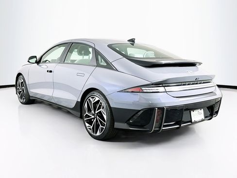 Used 2024 Hyundai Ioniq 6 SEL RWD image 5