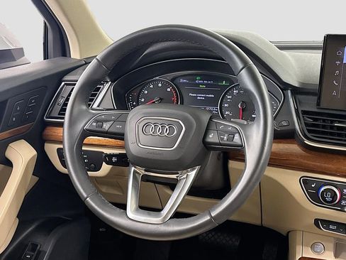 Certified 2023 Audi Q5 2.0T Premium w/ Convenience Package image 10
