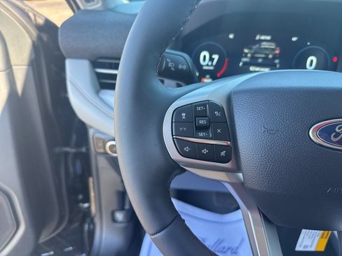 New 2026 Ford Explorer Active w/ Active Comfort Package RWD image 35