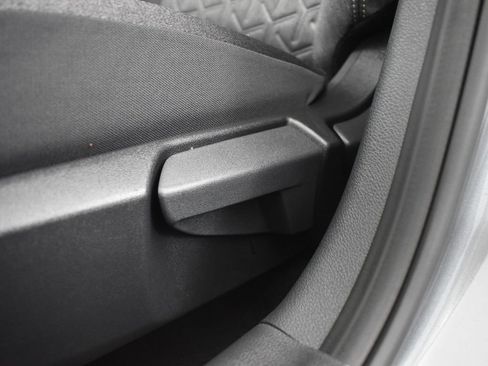 New 2026 Nissan Kicks SV w/ Illumination Package image 28