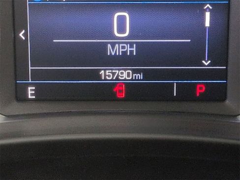 Certified 2022 GMC Terrain SLE w/ Driver Convenience Package image 12