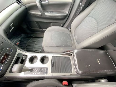 Used 2007 Saturn Outlook XE w/ Advanced Audio Pkg FWD image 44