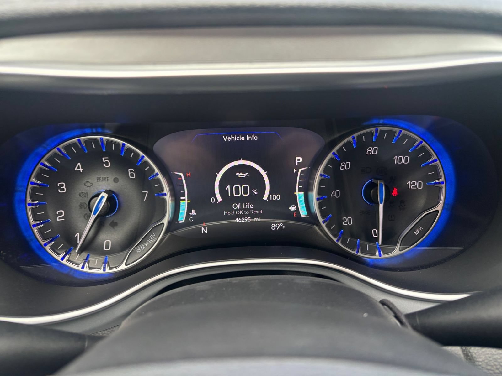 Used 2025 Chrysler Pacifica Limited FWD image 44