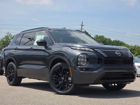 New 2026 Nissan Rogue Platinum AWD/4WD image 2