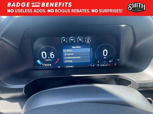 Used 2022 Ford Expedition Max Limited image 9