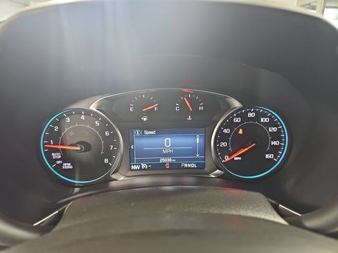 Certified 2024 Chevrolet Equinox LT AWD/4WD image 25