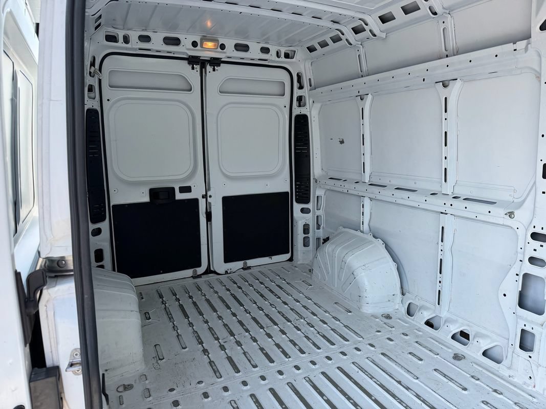 Used 2023 RAM ProMaster 2500 FWD image 25