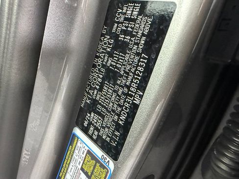 Used 2024 Kia Niro Wind FWD image 24