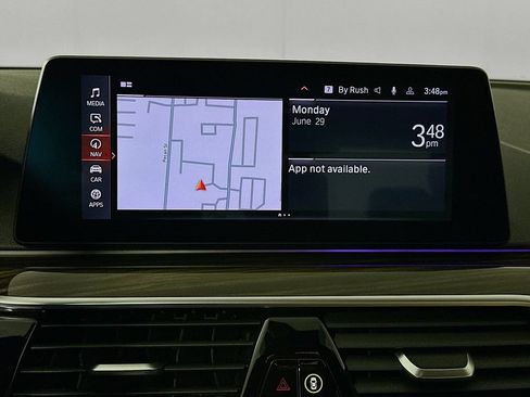 Used 2020 BMW 530i w/ Convenience Package RWD image 15