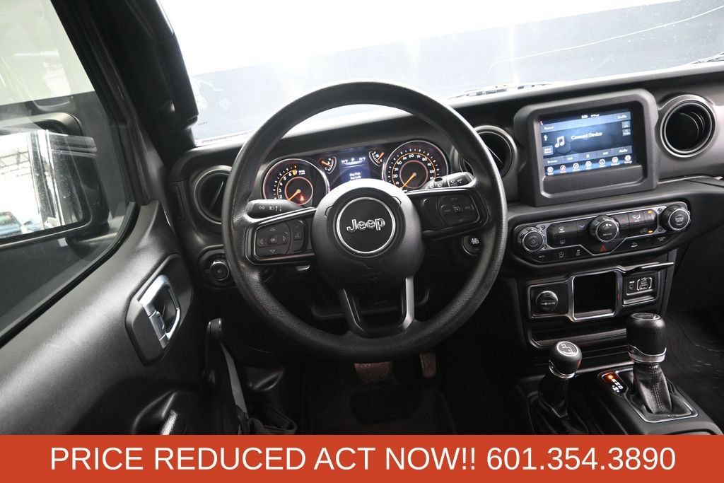 Used 2022 Jeep Wrangler Unlimited Sport AWD/4WD image 29