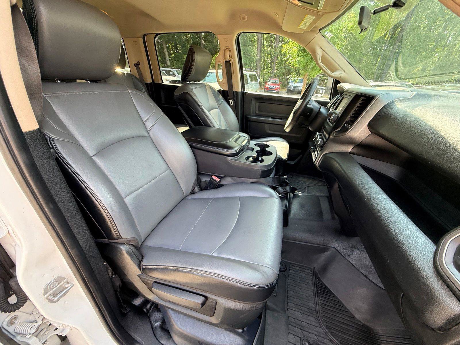 Used 2019 RAM 2500 Tradesman RWD image 23