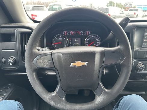 Used 2018 Chevrolet Silverado 1500 W/T w/ Trailering Package image 16