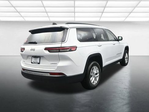 New 2025 Jeep Grand Cherokee L Laredo image 8