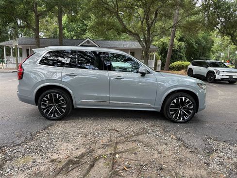 Used 2026 Volvo XC90 T8 Plus w/ Protection Package AWD/4WD image 4