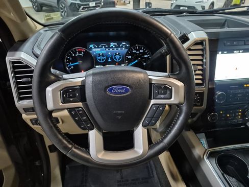 Used 2017 Ford F250 Lariat AWD/4WD image 12