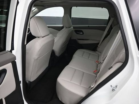 Used 2023 Nissan Rogue SV w/ SV Premium B Package AWD/4WD image 10