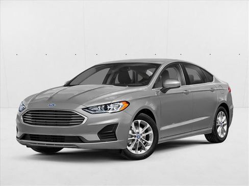 Used 2019 Ford Fusion SEL image 1