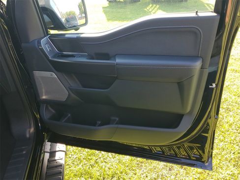 New 2025 Ford F150 Lariat w/ Equipment Group 501A Mid image 35