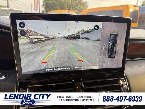 Used 2024 Lincoln Navigator L Black Label AWD/4WD image 24