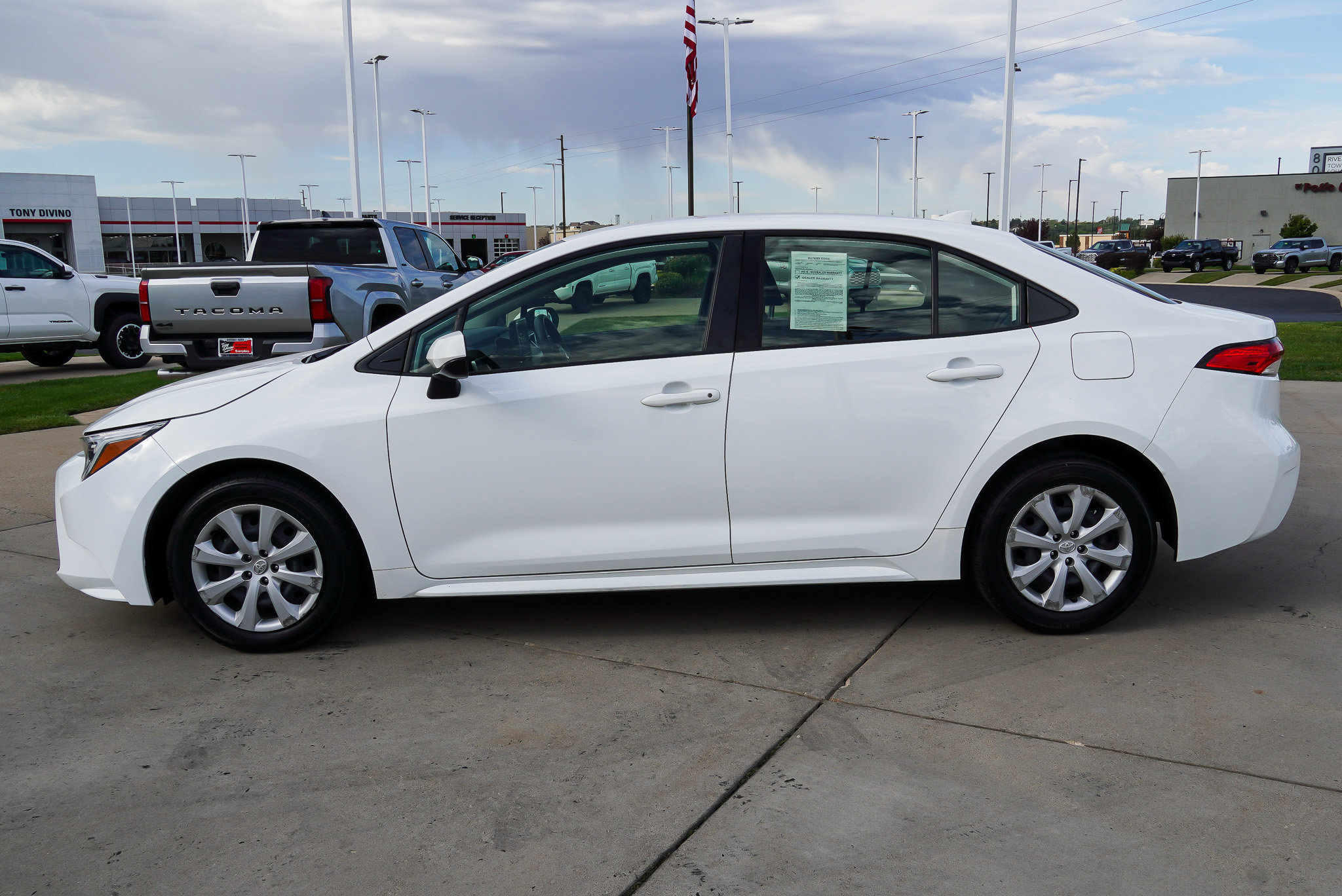 Certified 2024 Toyota Corolla LE FWD image 5