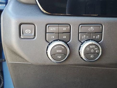 New 2026 GMC Sierra 1500 Elevation image 19