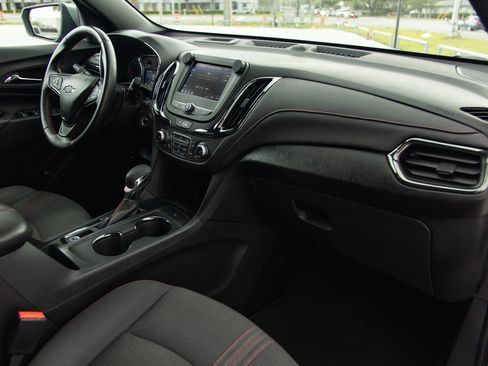 Used 2024 Chevrolet Equinox RS FWD image 22