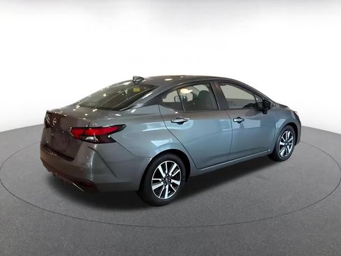 Used 2025 Nissan Versa SV FWD image 14
