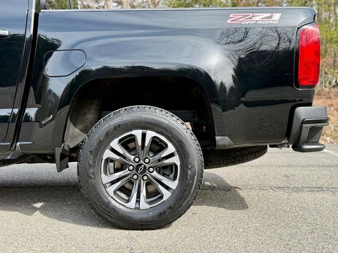 Used 2022 Chevrolet Colorado Z71 image 9
