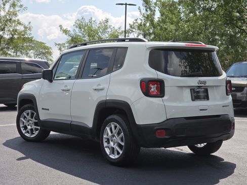 Used 2022 Jeep Renegade Sport w/ Sport Appearance Group FWD image 20