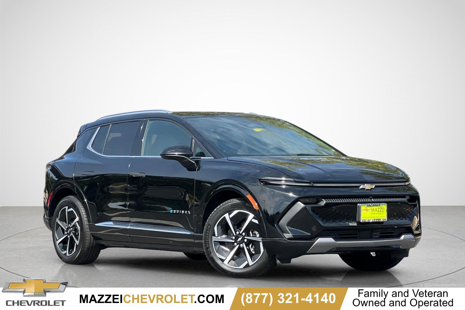 Used 2024 Chevrolet Equinox EV LT AWD/4WD image 1
