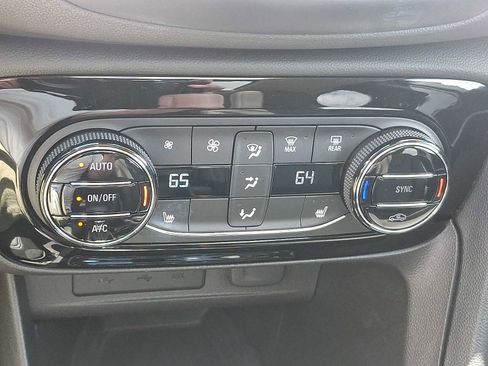 Certified 2023 Buick Encore GX Essence w/ Experience Buick Package image 16