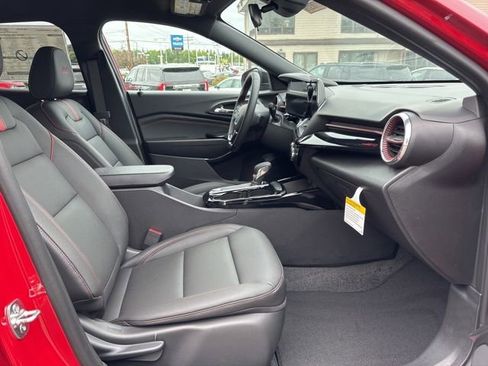 New 2026 Chevrolet Trax RS w/ Driver Confidence Package FWD image 16