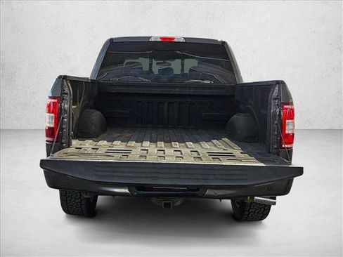 Used 2018 Ford F150 XLT w/ Equipment Group 302A Luxury RWD image 7