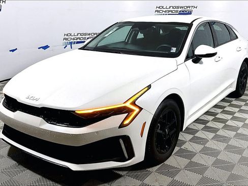 Used 2025 Kia K5 LXS FWD image 1