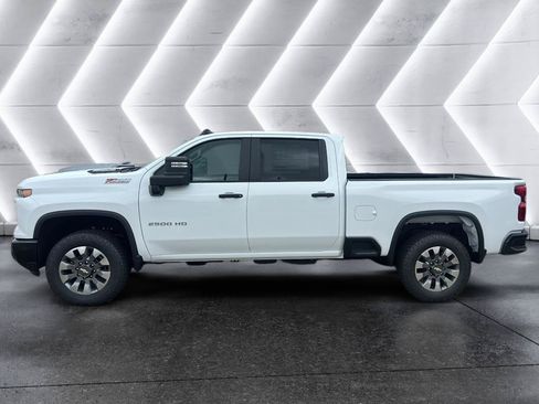 New 2026 Chevrolet Silverado 2500 Custom w/ Custom Value Package AWD/4WD image 2