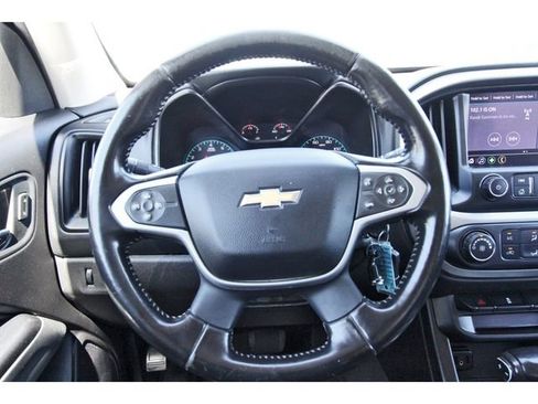 Used 2021 Chevrolet Colorado LT w/ LT Convenience Package RWD image 14