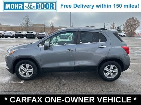 Used 2019 Chevrolet Trax LT w/ LT Convenience Package image 8