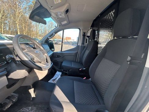 Used 2024 Ford Transit 250 Low Roof w/ Exterior Upgrade Package image 17
