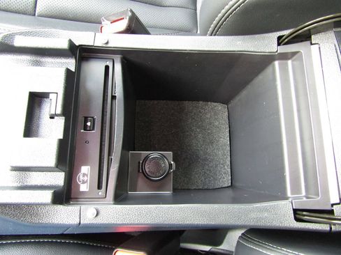 Used 2022 Subaru Outback Limited w/ Popular Package #2 image 26