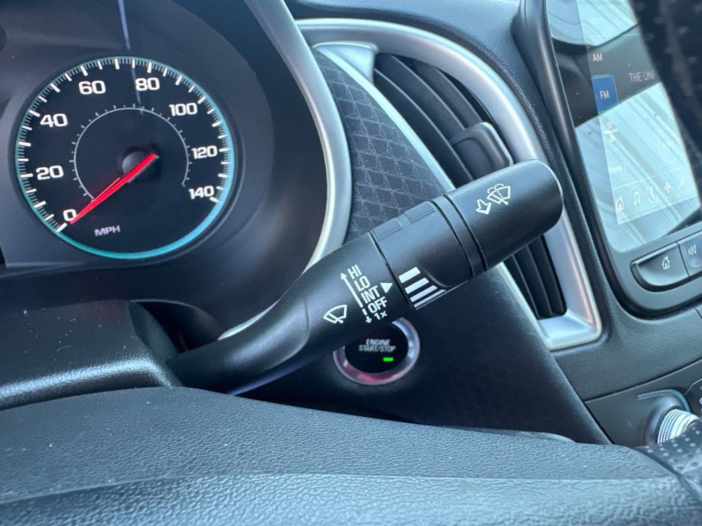 Used 2024 Chevrolet Malibu LT FWD image 23